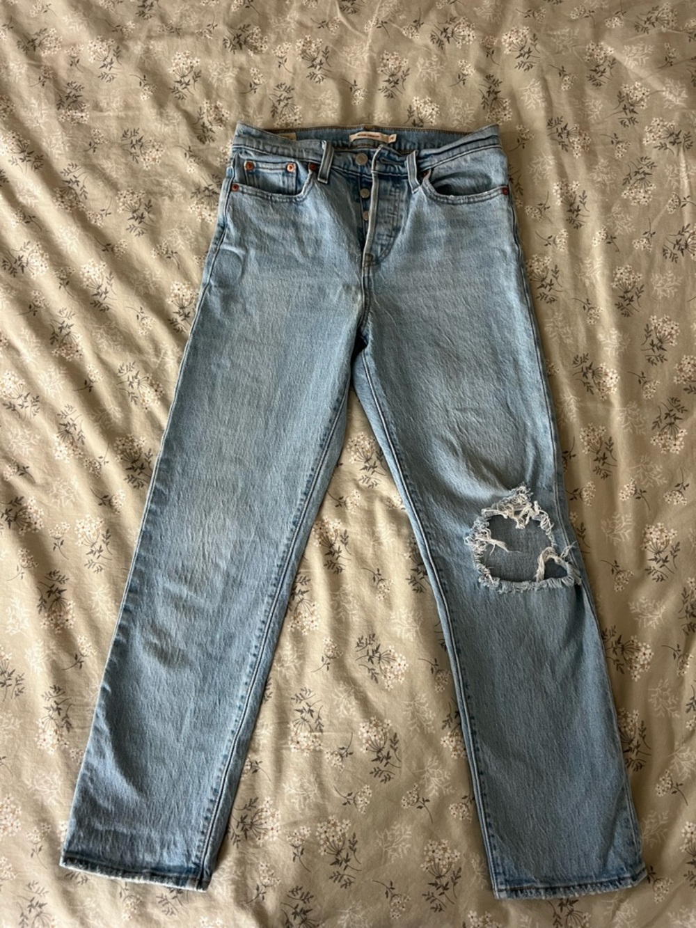 Levi’s Wedgie Straight Distressed Jeans